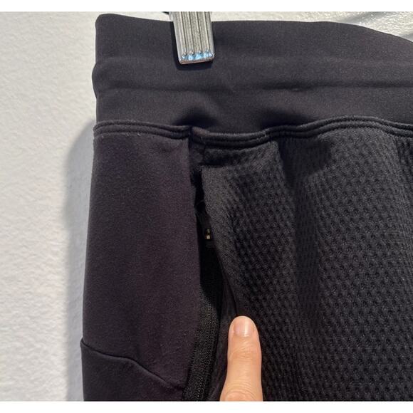 Gymshark Tapered Leg Pants Men’s Size Small Pull On Textured Black Athletic Zip - Picture 4 of 10